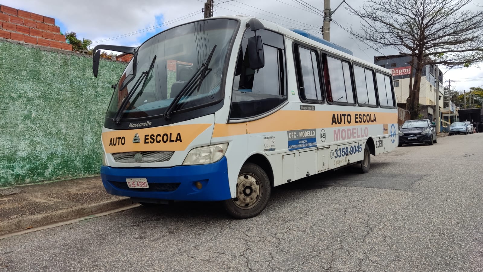 Ônibus Mascarello DJE 4390 — Auto Escola Modello